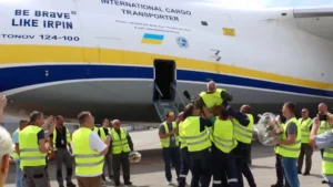 An-124 gelingt Flucht aus Kiew nach Leipzig